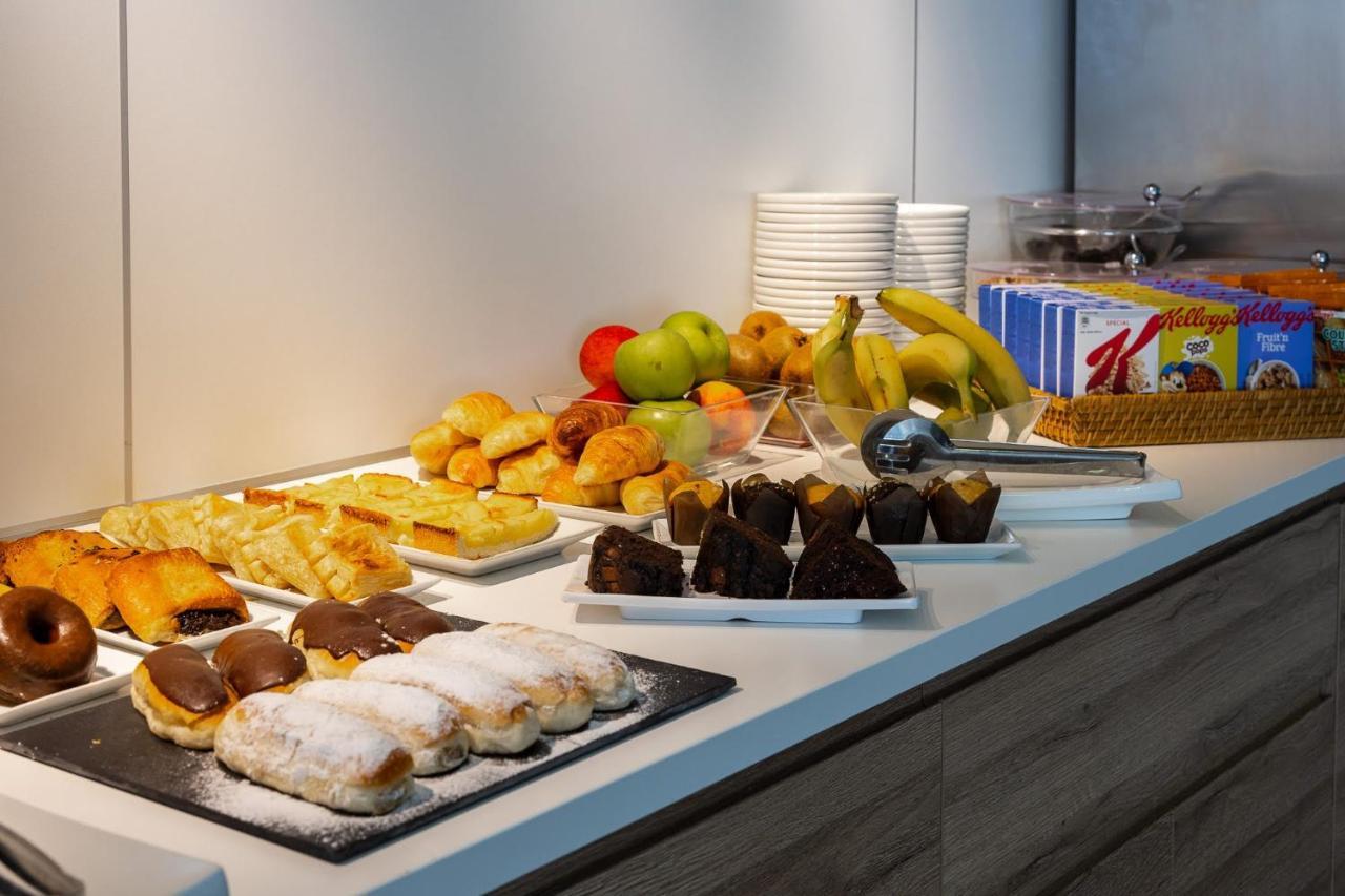 Apartamentos Los Cantaros 엘푸에르토데산타마리아 외부 사진