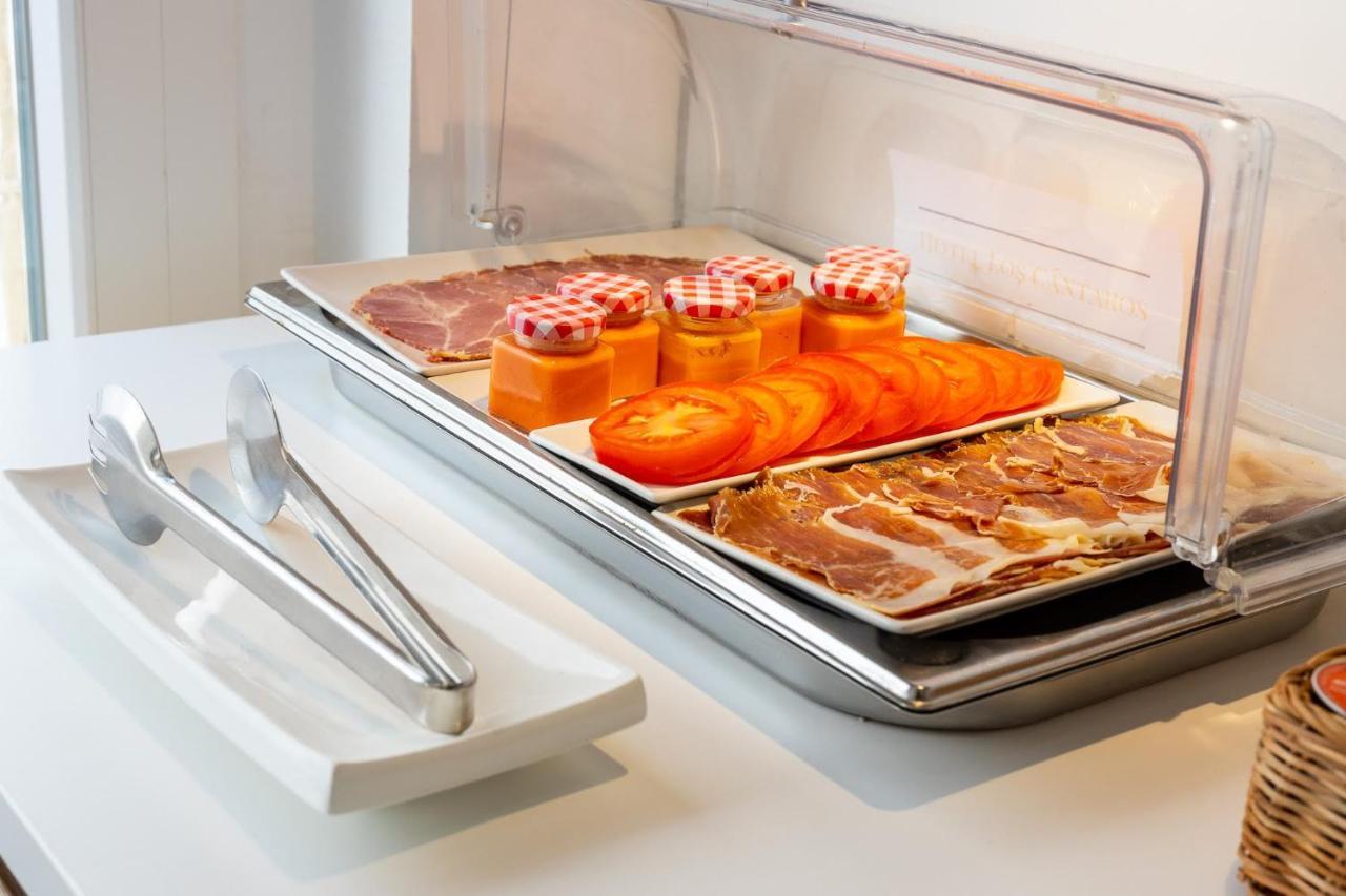 Apartamentos Los Cantaros 엘푸에르토데산타마리아 외부 사진