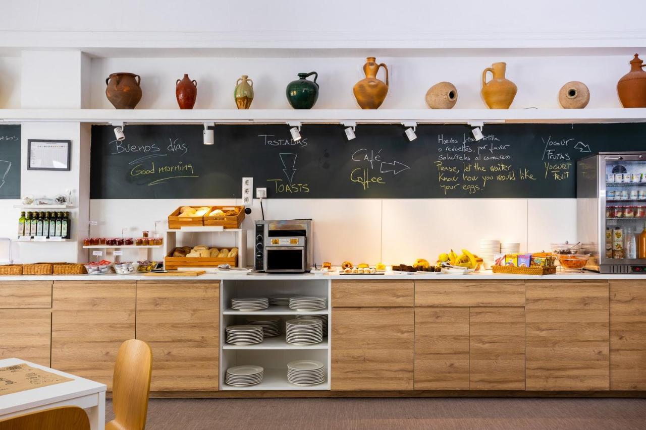 Apartamentos Los Cantaros 엘푸에르토데산타마리아 외부 사진