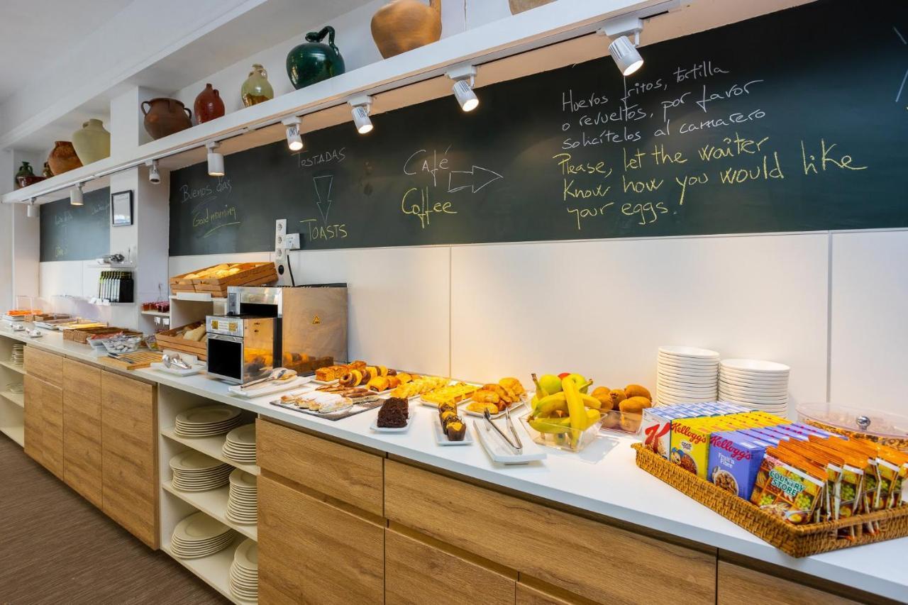 Apartamentos Los Cantaros 엘푸에르토데산타마리아 외부 사진