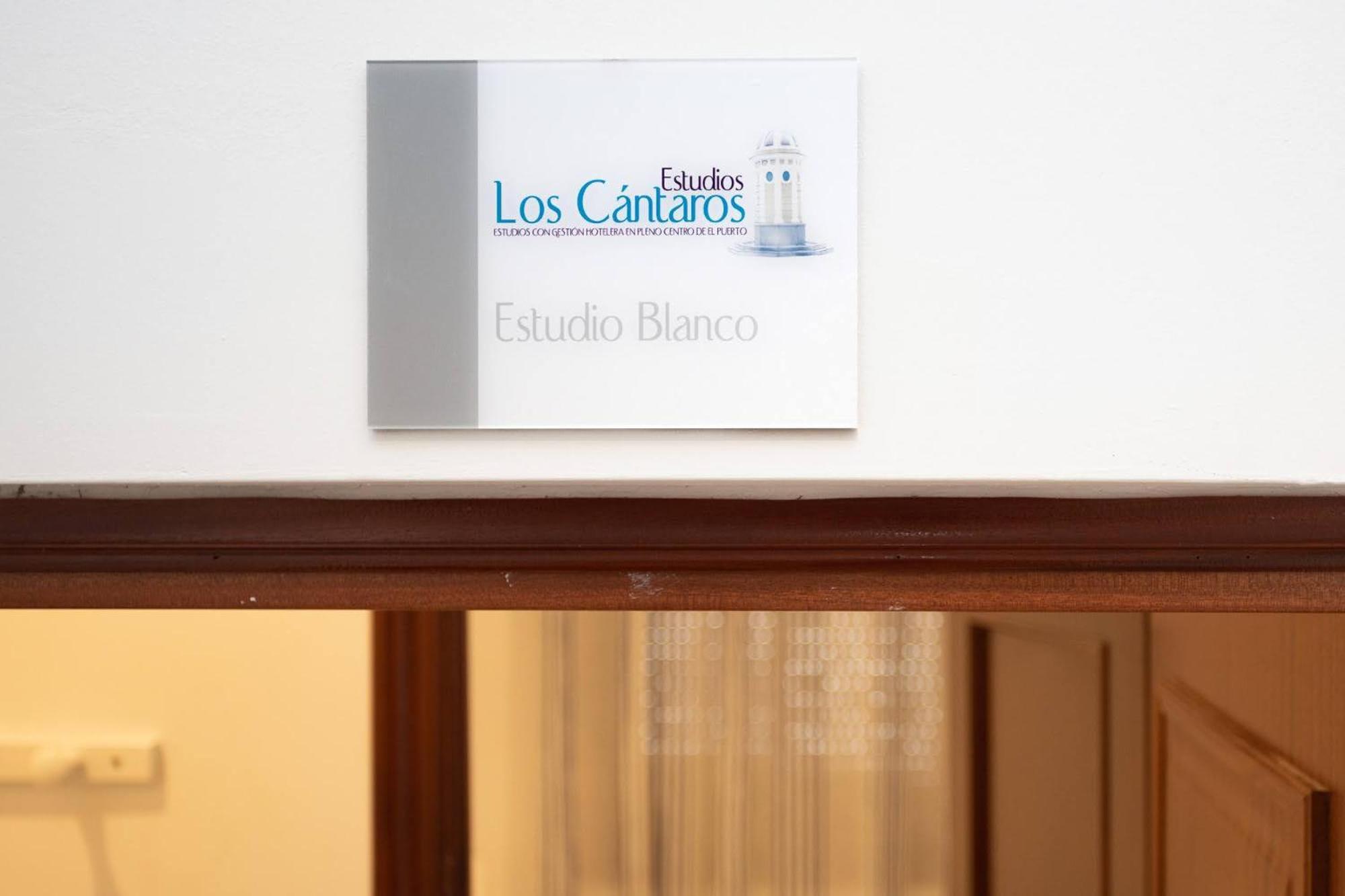 Apartamentos Los Cantaros 엘푸에르토데산타마리아 외부 사진