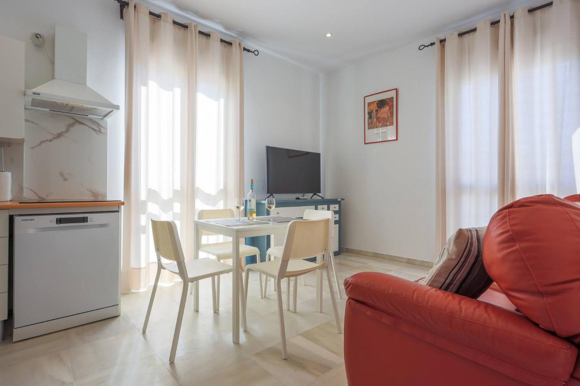 Apartamentos Los Cantaros 엘푸에르토데산타마리아 외부 사진