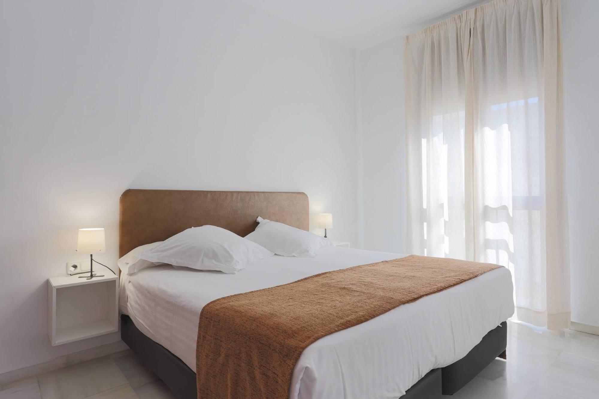 Apartamentos Los Cantaros 엘푸에르토데산타마리아 외부 사진