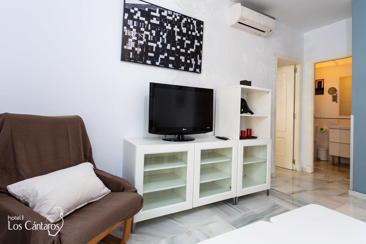 Apartamentos Los Cantaros 엘푸에르토데산타마리아 외부 사진