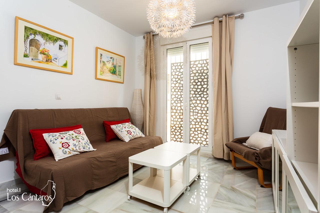 Apartamentos Los Cantaros 엘푸에르토데산타마리아 외부 사진