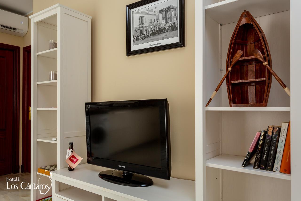Apartamentos Los Cantaros 엘푸에르토데산타마리아 외부 사진