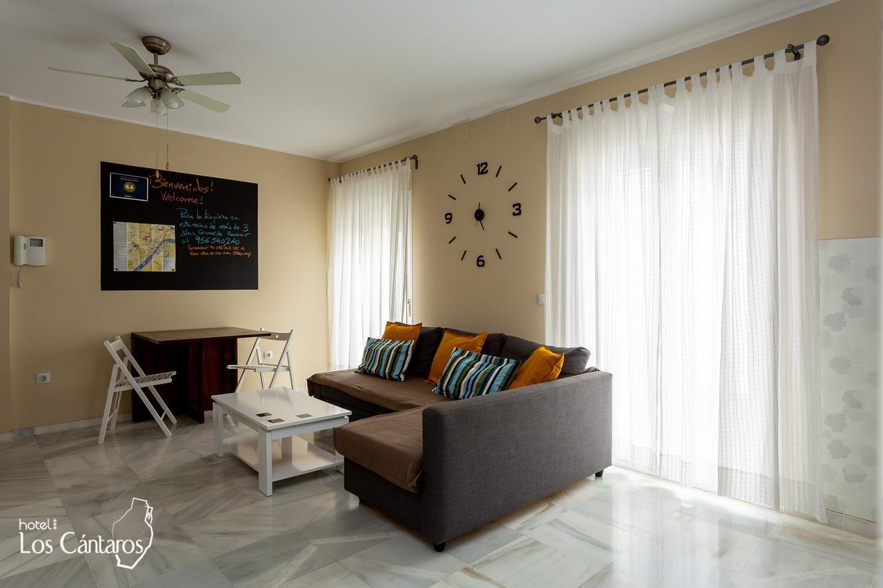 Apartamentos Los Cantaros 엘푸에르토데산타마리아 외부 사진