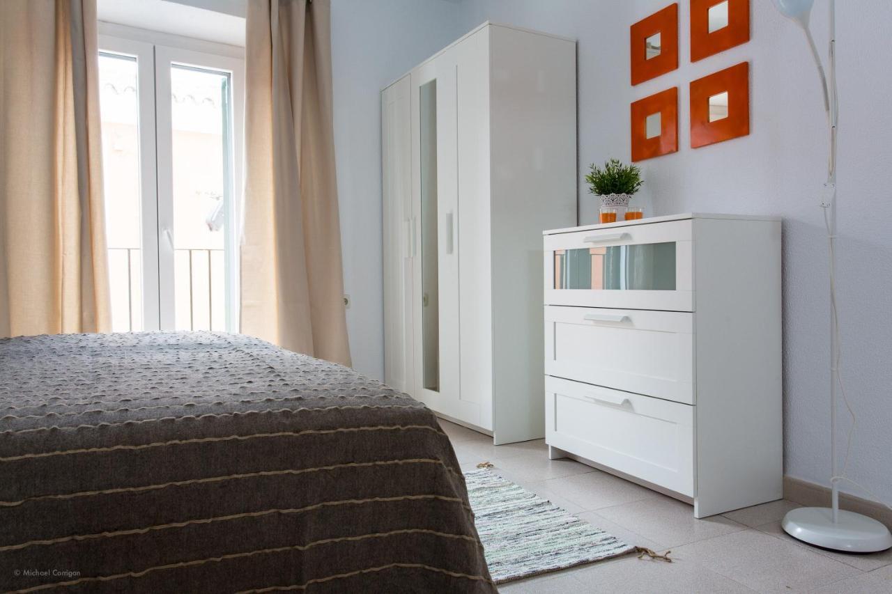 Apartamentos Los Cantaros 엘푸에르토데산타마리아 외부 사진