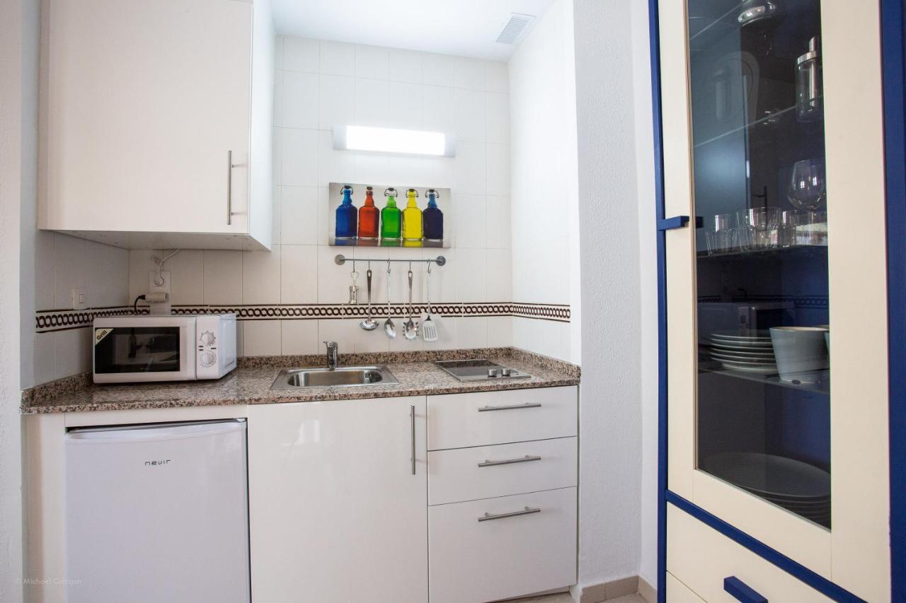 Apartamentos Los Cantaros 엘푸에르토데산타마리아 외부 사진